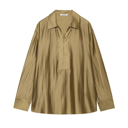 Camicia color cammello effetto satinato con arricciature