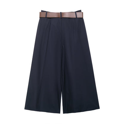 Pantaloni ampi con cintura