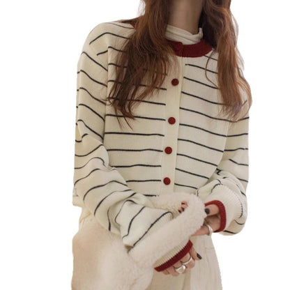 Cardigan a righe con bordi a contrasto