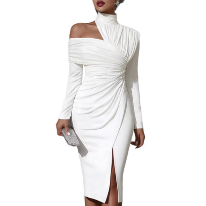 Abito midi drappeggiato con scollo asimmetrico