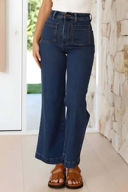 Jeans con tasche e chiusura a bottone