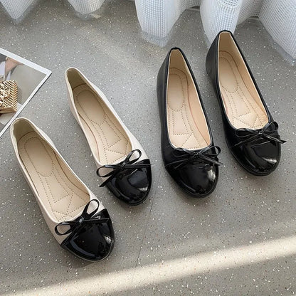 Ballerine con fiocco e punta a contrasto