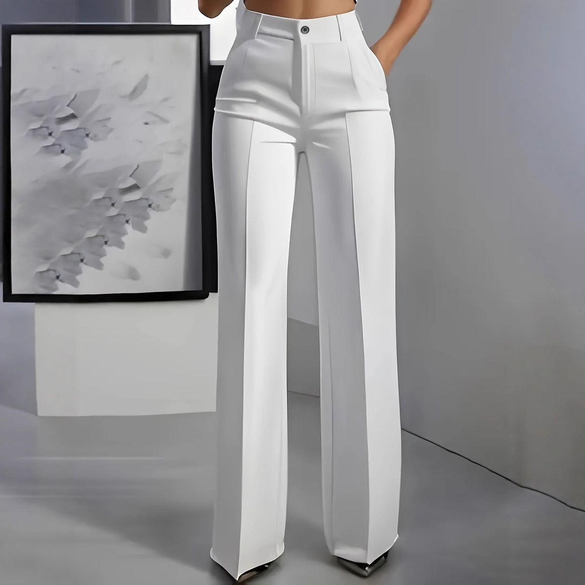 Pantaloni a vita alta con piega centrale
