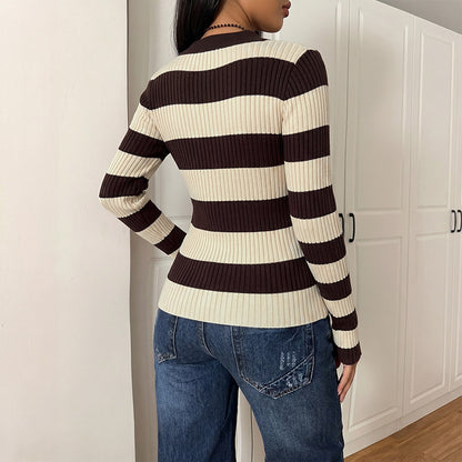 Maglia a righe con colletto
