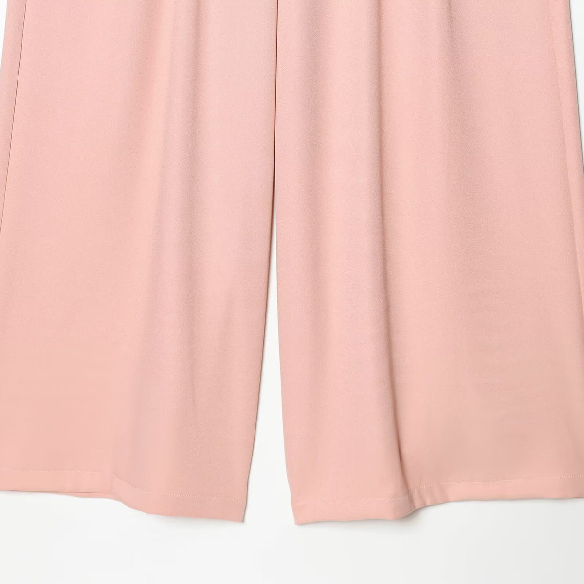 Pantaloni rosa a gamba ampia con pinces