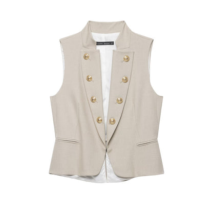 Gilet beige con bottoni dorati