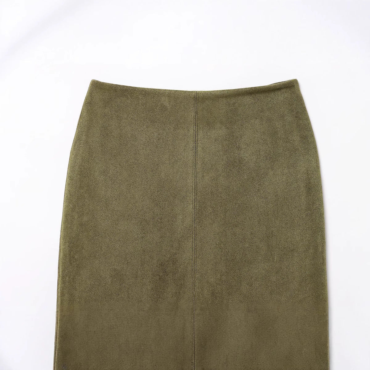Gonna verde oliva effetto scamosciato con spacco