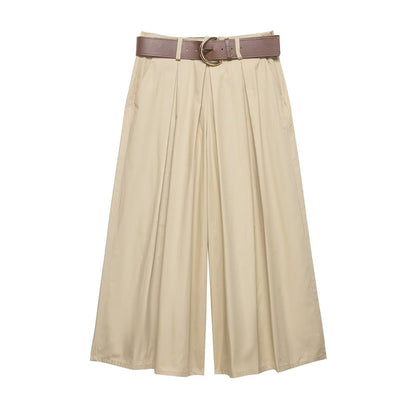 Pantaloni ampi con cintura