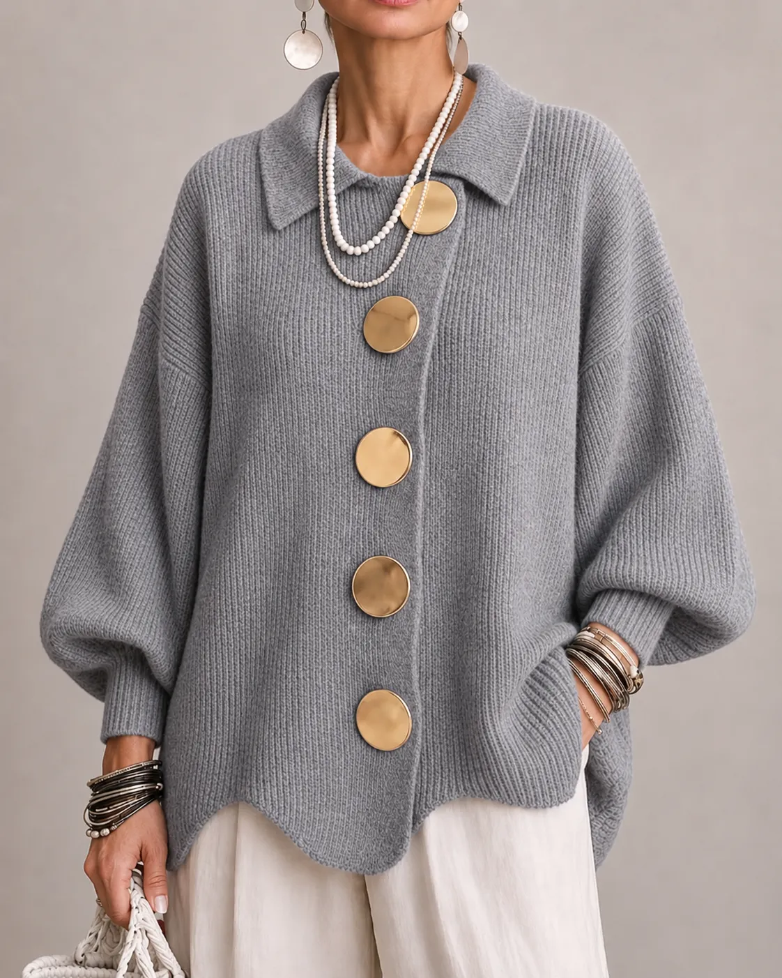 Cardigan oversize con bottoni dorati — Grigio