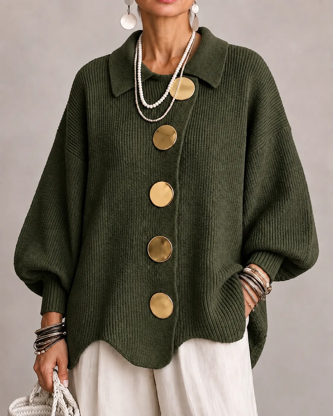 Cardigan oversize con bottoni dorati — Verde scuro