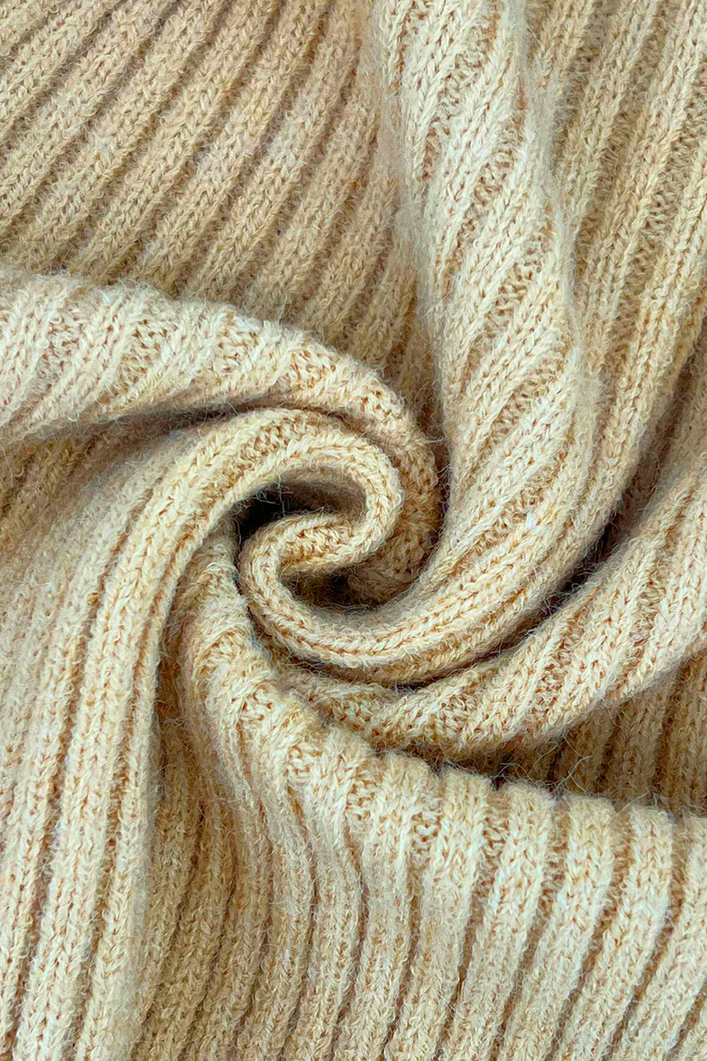 Maglia corta a coste con collo alto — dettaglio e colore 4